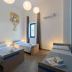  Guest house Cortile Dei Giusti - Combo Italy