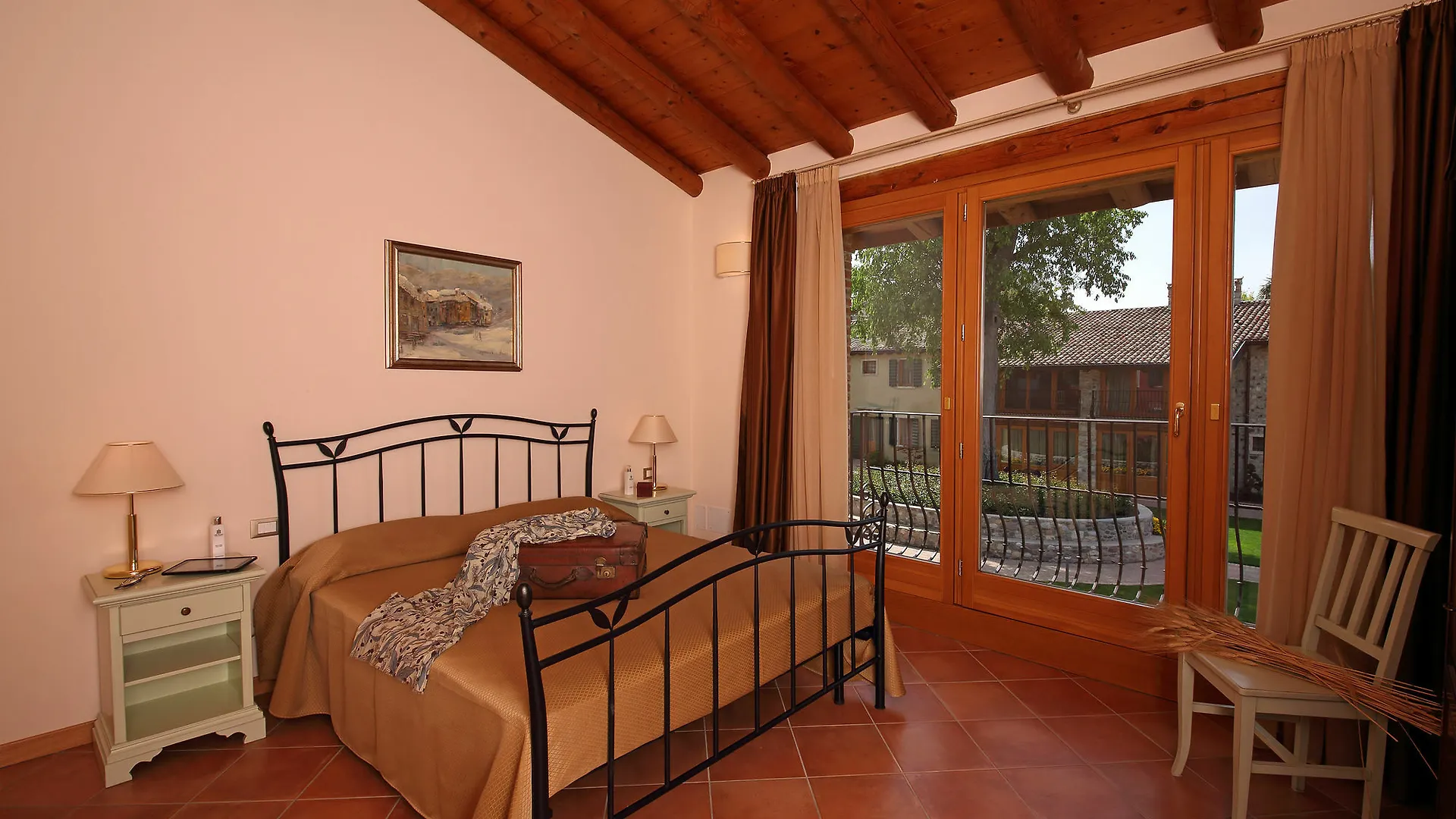 Residence Borgo Mondragon Lazise
